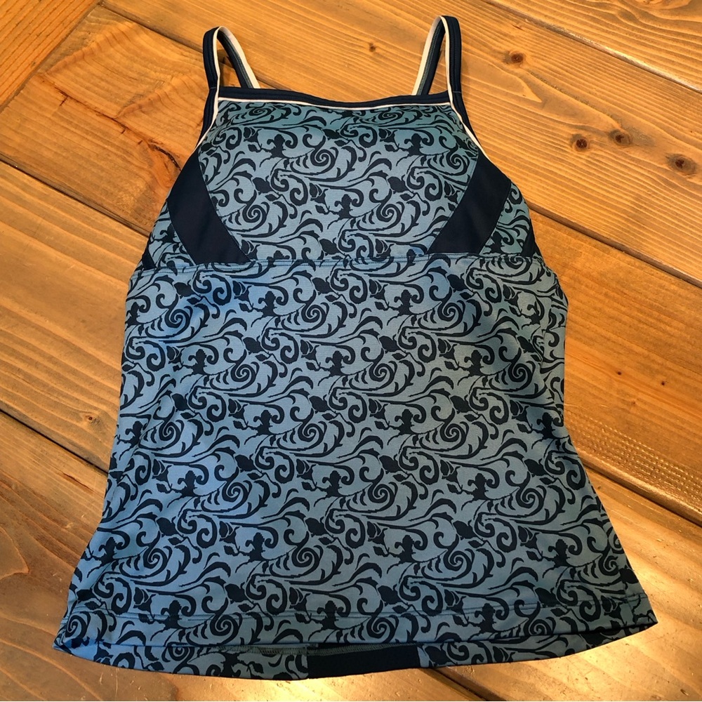 Brooks Running’s Moving Comfort Women’s Brand Alexis Sports Bra Tank